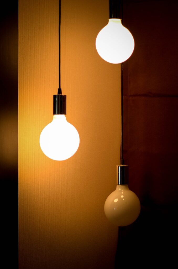 bulb, light, light bulb-1306311.jpg